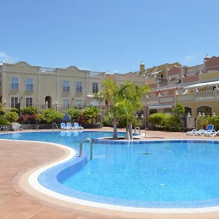 Paraiso Del Mar Апартаменты *